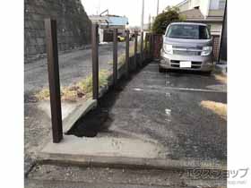 のフェンス・柵 デザイナーズパーツ 枕木材 70×120 マテリアルカラー 施工例