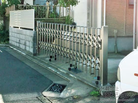 のカーゲート トリップゲート 傾斜地専用型 ノンレール 片開き 37S 施工例