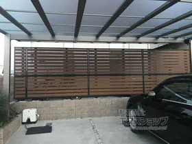 Value Selectのフェンス・柵・塀 モクアルフェンス 横板タイプ 2段支柱 自立建て用（パネル2段） 施工例