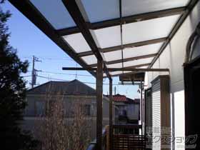 のバルコニー・ベランダ屋根 スピーネ F型 屋根タイプ 連棟 積雪〜20cm対応 施工例