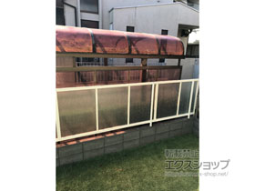 のフェンス・柵 ライシスフェンス P型 ポリカーボネート フリーポールタイプ 施工例