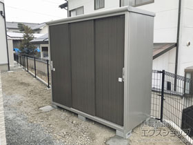 の物置・屋外倉庫 エスモ 一般型 2100×900×1959 施工例