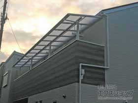 のバルコニー・ベランダ屋根 パワーアルファ F型 屋根タイプ 三連棟 積雪〜30cm対応 施工例