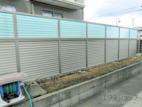 のフェンス・柵 プレスタフェンス8S型/プレスタフェンス8型 アルミ多段柱使用（パネル2段） 施工例