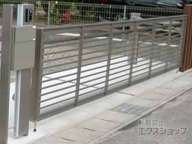 のカーゲート ワイドオーバードアS1型 電動式 施工例