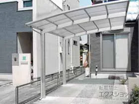 YKKAPのカーポート レイナポートグラン　積雪～20cm対応 施工例