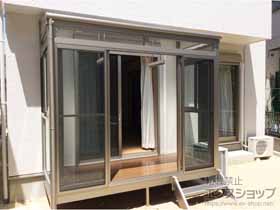 のバルコニー・ベランダ屋根 スピーネ F型 屋根タイプ 連棟 躯体出幅違い 積雪〜20cm対応 施工例