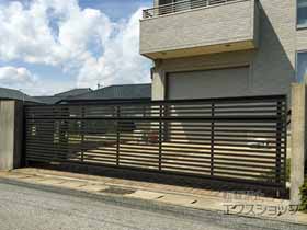 のカーゲート ワイドオーバードアS3型 電動式 施工例