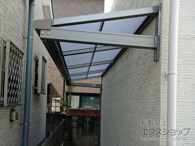 のテラス屋根 スピーネ F型 ルーフタイプ 単体 積雪〜20cm対応 施工例