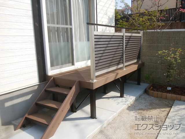 のウッドデッキ マージウッドデッキ※建物・外観右側躯体 施工例