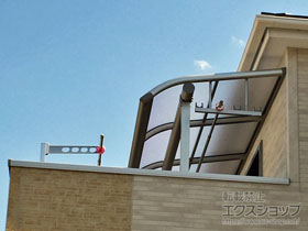 のバルコニー・ベランダ屋根 プレシオステラス R型 屋根タイプ 単体 積雪〜20cm対応 施工例
