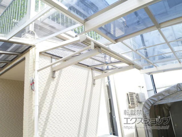 YKKAPのテラス屋根 ヴェクターテラス F型 ルーフタイプ 単体積雪～20cm対応 施工例