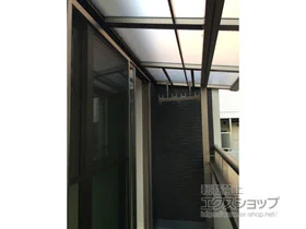 LIXIL リクシル(トステム)のバルコニー屋根 パワーアルファ F型 屋根タイプ 単体 積雪～30cm対応 施工例