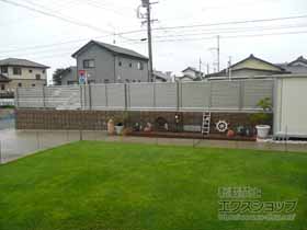 のフェンス・柵 ミエーネフェンス 目隠しルーバータイプ 自由柱施工 施工例