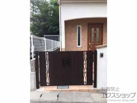 の門扉 ジオーナ門扉 TC型 両開き マテリアルカラー　柱使用 施工例