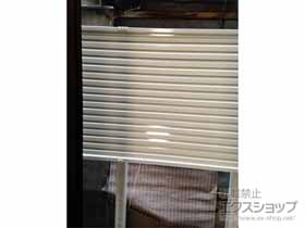 のフェンス・柵 レスティナフェンス5型 目隠しルーバー 3段支柱 自立建て用（パネル1段） 施工例