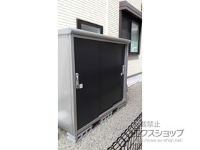 の物置・屋外倉庫 エスモ 一般型 1650×750×1501 ESE-1607E-SM 施工例