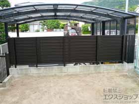 のフェンス・柵 ミエーネフェンス 目隠しルーバータイプ 自由柱施工 施工例