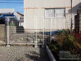 のフェンス・柵 ハイグリッドフェンス剣先2型 フリーポールタイプ 施工例