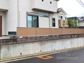 のフェンス・柵 ルシアスフェンスF02型 横目隠し 自由柱 施工例