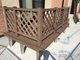 のウッドデッキ リウッドデッキ 200＋リウッドデッキフェンス2型＜ラチス格子＞ 施工例