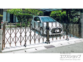 のカーゲート トリップゲート RA型 ノンレール 両開き 施工例