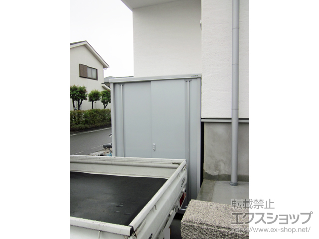 の物置・屋外倉庫 シンプリー 一般型 1320×755×1903 MJX-137E-P-FS 施工例
