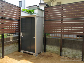 のフェンス・柵 ルシアスフェンスF04型 横半目隠し 3段支柱＜自立建て用＞ 施工例