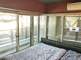 の二重窓（内窓） インプラス ダストバリア仕様 引違い窓 変則2枚建+FIX窓+FIX窓+変則2枚建 ※連窓仕様 施工例