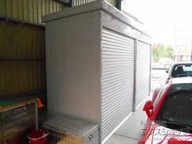 イナバの物置・収納・屋外倉庫 【特注】ドマール 土間タイプ 一般型 2連棟（FXN-30HDL-2） FXN-30HDL-2-SG 施工例