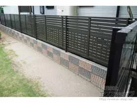 LIXIL ���N�V��(TOEX)�̃t�F���X�E��E�� �v���X�^�t�F���X 7Y�^ �t���[�|�[���^�C�v �{�H��