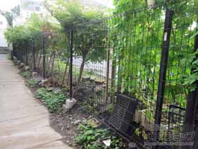 のフェンス・柵 イーネットフェンス1F型 自由柱施工 施工例