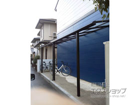 のテラス屋根 ヴェクターテラス Ｆ型 テラスタイプ 連棟 積雪〜20cm対応 施工例