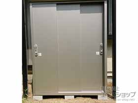 の物置・屋外倉庫 エスモ 一般型 1497×650×1959 ESE-1506A-SS 施工例