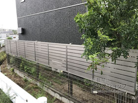 のフェンス・柵 セレビューフェンス R3型 2段支柱[控え柱なし・60角] 施工例