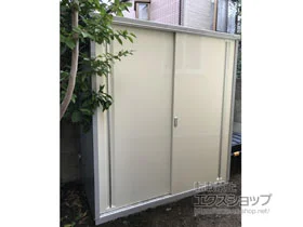 イナバの物置・収納・屋外倉庫 シンプリー 一般型 MJX-179EP FW MJX-179EP-FW 施工例