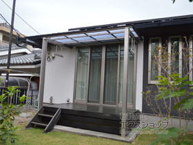 のテラス屋根 フーゴF 独立テラスタイプ 単体 木調色 積雪〜20cm対応 施工例