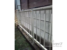 Value Select�̃t�F���X�E��E�� �~�G�b�^�t�F���X �h�Ƃ��Ċi�q�^�C�v ���R�� �{�H��
