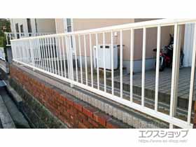 のフェンス・柵 ミエッタフェンス 防犯たて格子タイプ 自由柱施工 施工例