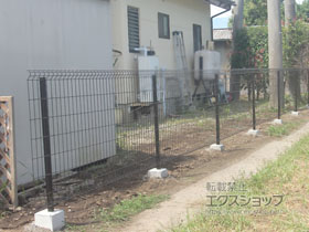 のフェンス・柵 イーネットフェンス2F型 自由柱施工 施工例