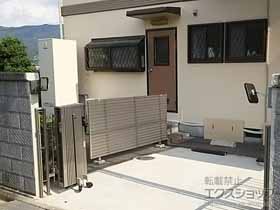 のフェンス・柵 ミエーネフェンス 目隠しルーバータイプ 自由柱施工 施工例