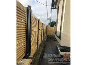 のフェンス・柵 紗更 ささら 御簾垣 間仕切り支柱タイプ 施工例