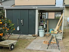 の物置・屋外倉庫 エルモコンビ 一般型（LMD-2522+LKD-1822） LMD-2522+LKD-1822-SM 施工例