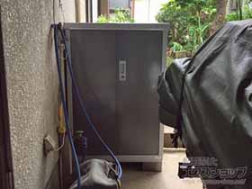 の物置・屋外倉庫 アイビーストッカー 900×515×1303 BJX-095C-PG 施工例