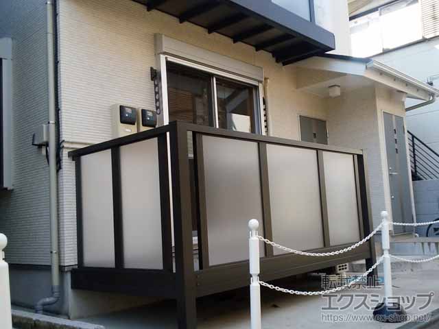 ジャストネット !店ビューステージ Hスタイル 柱建て式 横格子ルーバー ハイパーティション（木目色） 関東間 6尺(1785mm)  スリット床 バルコニー LIXIL 屋根、バルコニー