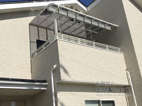 のバルコニー・ベランダ屋根 スピーネ R型 1500 テラスタイプ 単体 積雪〜50cm対応【1階用転用】※片袖納まり 施工例