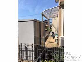 のテラス屋根 ヴェクターテラス R型 テラスタイプ 単体 積雪〜20cm対応＋吊り下げ式物干し 標準 2本入り 施工例