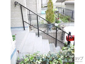 LIXIL ���N�V��(TOEX)�̃t�F���X�E��E�� �A�[�L���[�� ���s�⏕�肷�� �{�H��