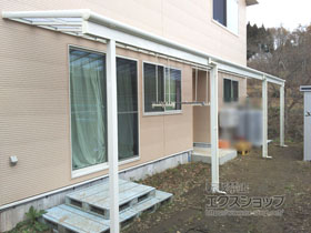 のテラス屋根 パワーアルファ F型 3000 テラスタイプ 3連棟 積雪〜100cm対応 施工例