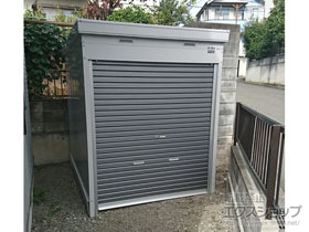 の物置・屋外倉庫 バイク保管庫 土間タイプ 一般型（FXN-1726S） FXN-1726S UG 施工例